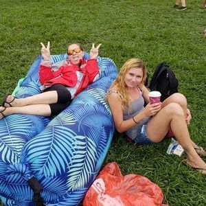 Meet your Posher, Joy